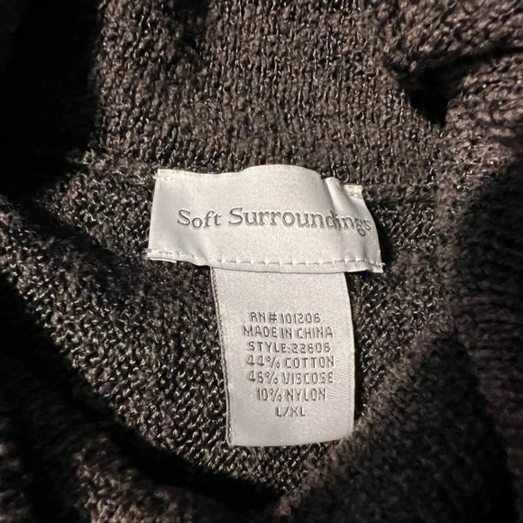 Soft Surroundings,L-XL, ribbed tunic cowl neck 3/4 sleeves,side vents sweater - Picture 6 of 7
